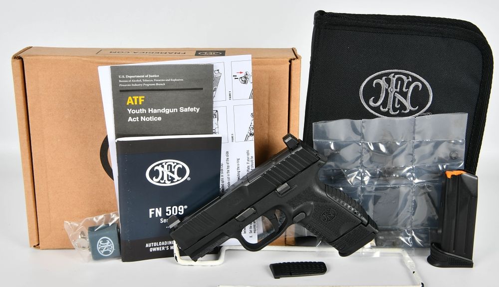 Lot 216: NEW FN 509 Compact MRD Semi Auto Pistol 9mm