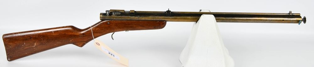 Lot 221: Vintage Benjamin Franklin BB Gun