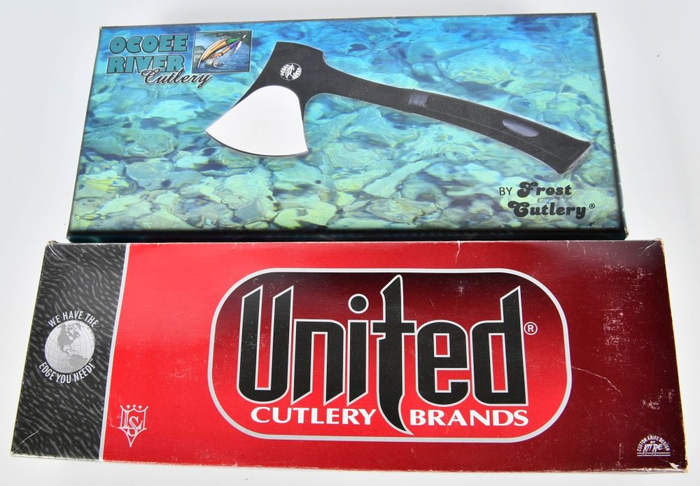 Lot 227: OCEE RIVer Cutlery AXE & Crusader Dagger