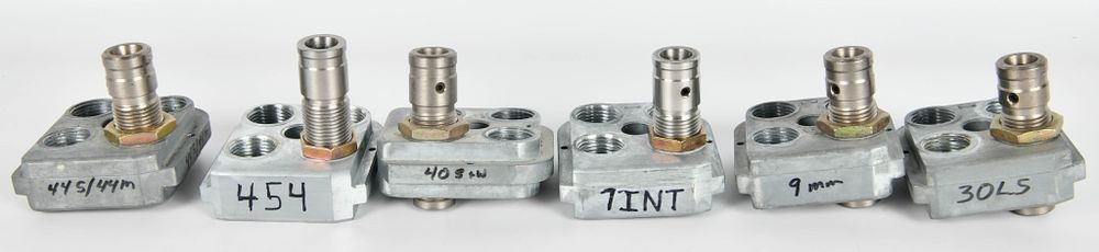 Lot 325: 6 Reloading Press Tool Heads