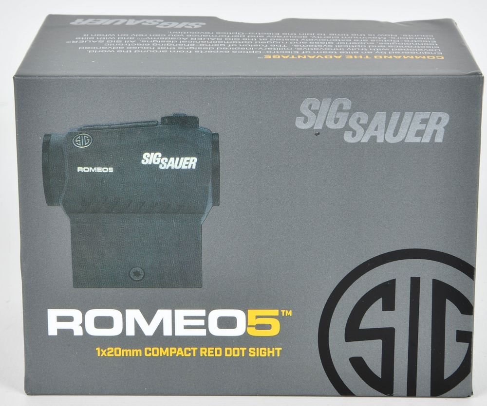 Lot 368: SIG SAUER Romeo5 1X20mm Red Dot Sight
