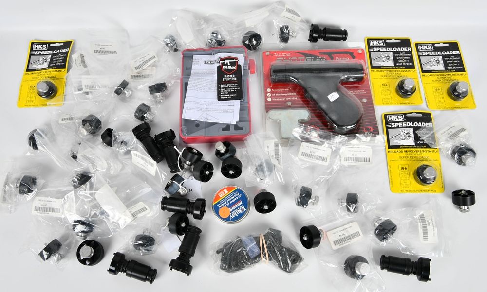 Lot 461: Various Accessories Lot