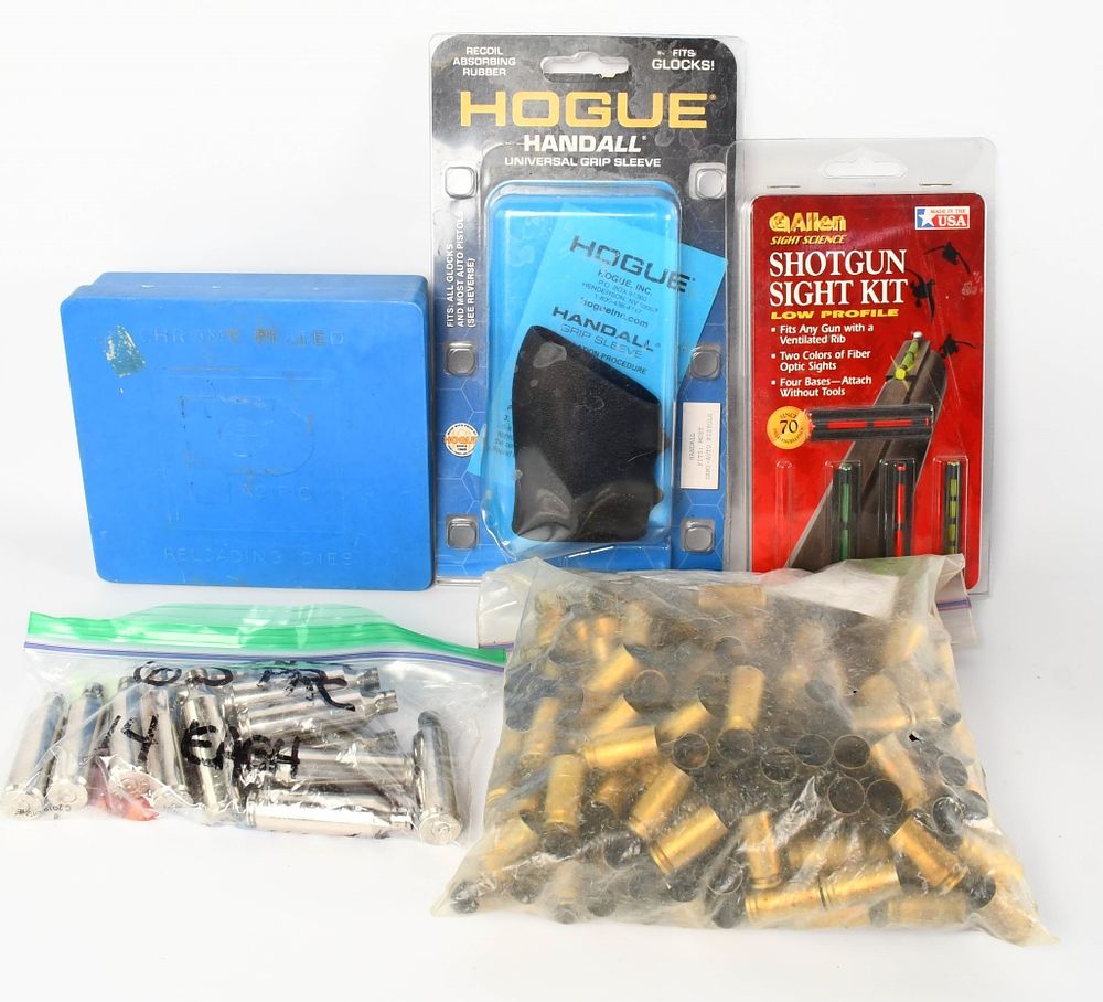 Lot 562: Reloading Die, Brass, Shotgun Sight, grip