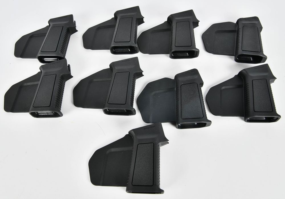 Lot 571: Lot of 9 New RifleGear F1 AK Featureless Grip