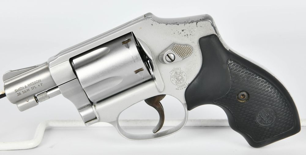 Lot 1071: Smith & Wesson Model 642-1 Airweight .38 Special