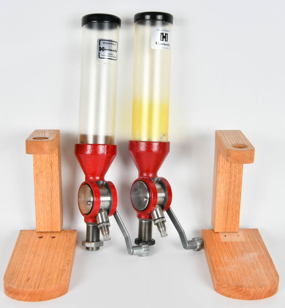 Lot 1165: 2 Hornady Lock-N-Load Powder Measures