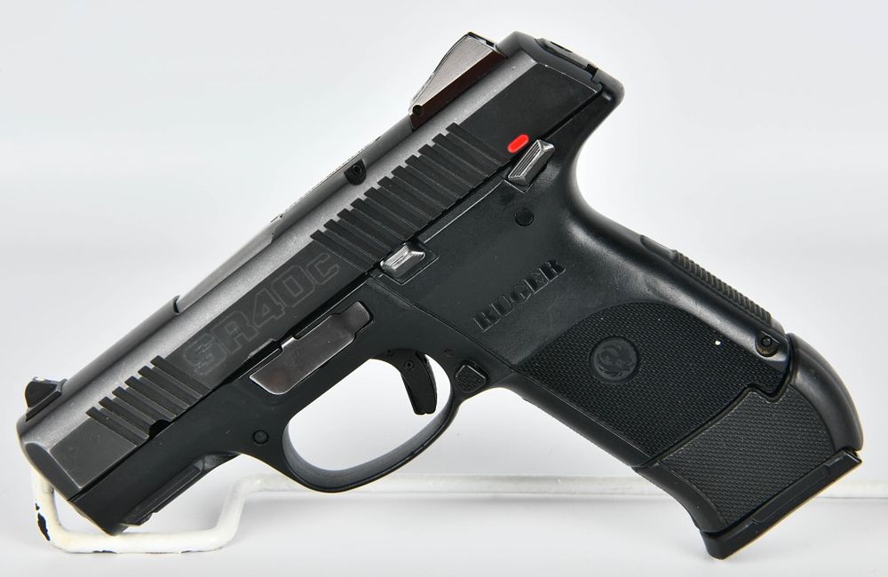 Lot 1221: Ruger SR40c Semi Auto Pistol .40 S&W