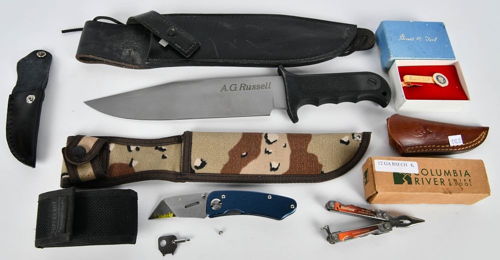 Lot 1237: A.G. Russell Fixed blade Knife & 2 pocket knives