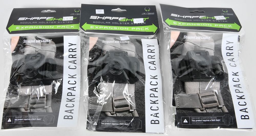 Lot 1252: (3)ALIEN GEAR HOLSTERS SSEPBH ShapeShift Expansiok