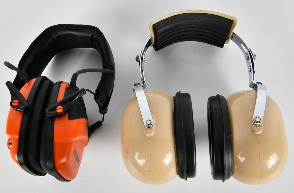 Lot 1372: (2) Hearing Protectors Clark & Howard Leight