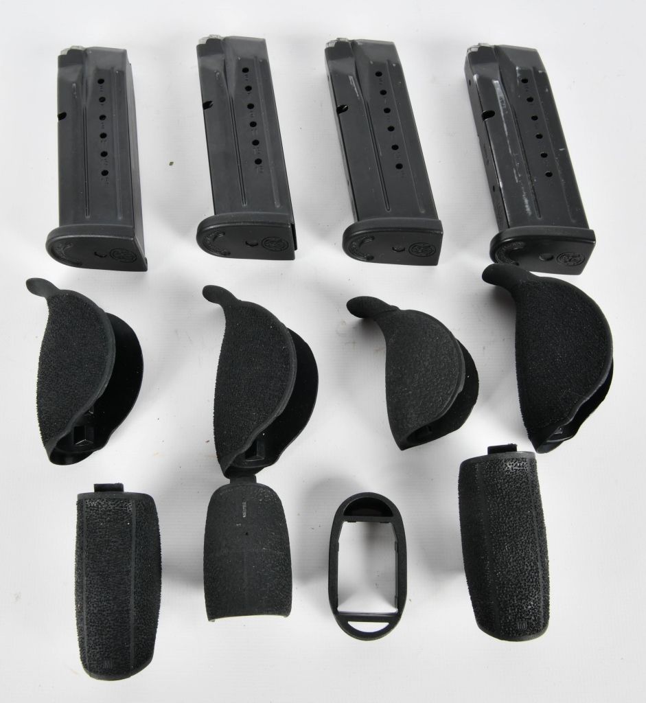 Lot 1456: Smith & Wesson M&P9 Magazines and Backstraps
