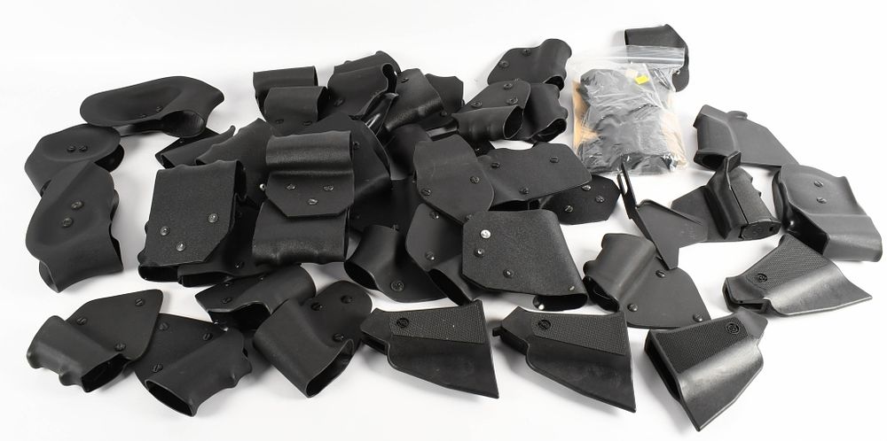 Lot 1462: Lot of 48 New RifleGear AR Featureless Grip & Wrap