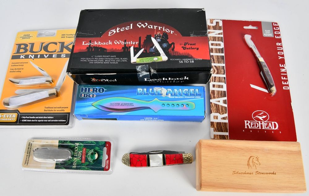 Lot 1598: 15 New In the Box Knives