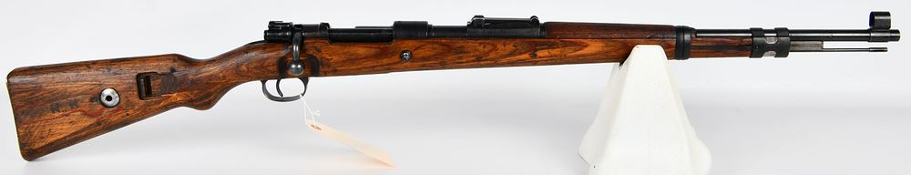 Lot 117: WWII German Mauser K98k Bolt-Action Rifle, bnz 43, 8mm