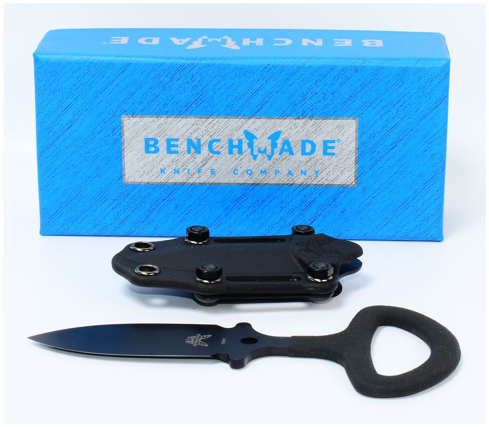 Lot 59: A Benchmade Black-Finished Fixed-Blade Push Dagger Knife