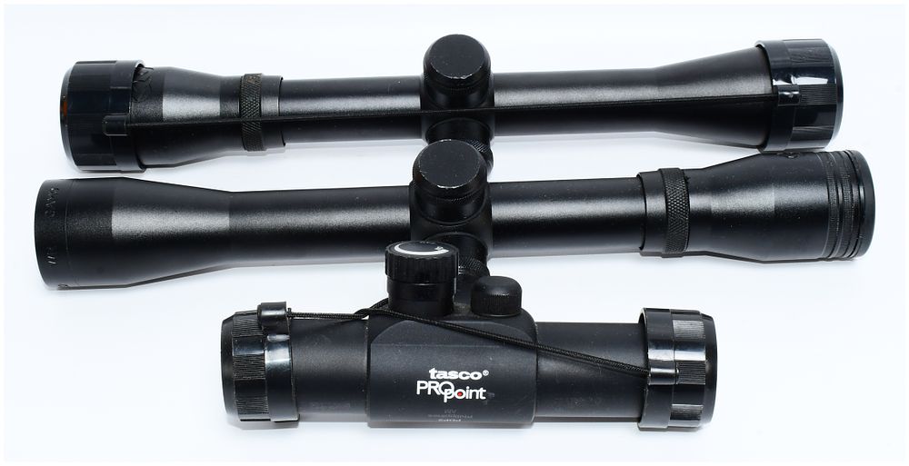 Lot 251: Three Modern Optical Sighting Devices: A Tasco Red Dot Sight and Two Gamo Rifle Scopes