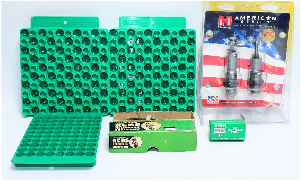 Lot 542: A Collection of Modern Firearm Reloading Equipment by RCBS and Hornady