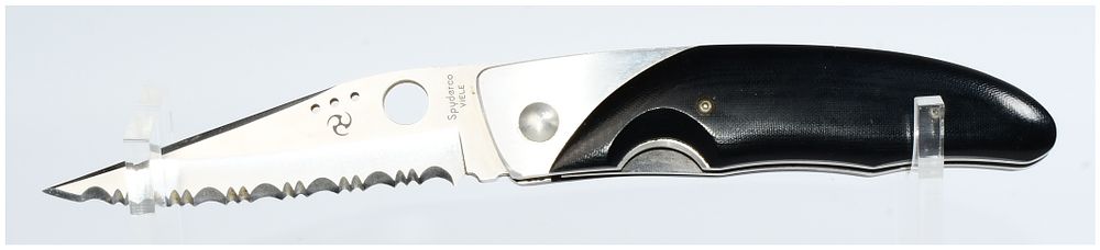 Lot 599: Spyderco C42S Howard Viele Folding Pocket Knife