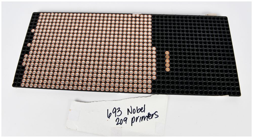 Lot 1166: A Quantity of 693 Nobel 209 Primers