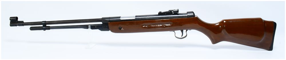 Lot 1400: Indian B3 Underlever .177 Caliber Air Rifle