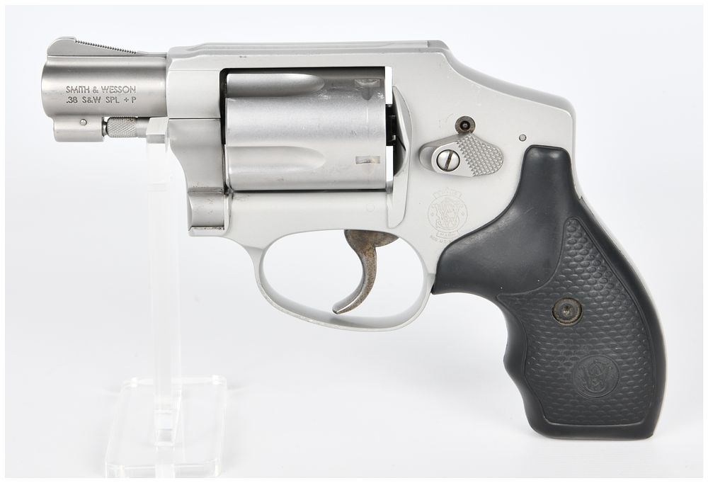 Lot 1431: Smith & Wesson Model 642-2 Airweight .38 S&W Special + P Double Action Revolver