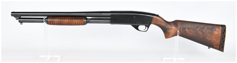 Lot 1470: Savage Model 69RXL Series E 12 Gauge Pump Action Shotgun