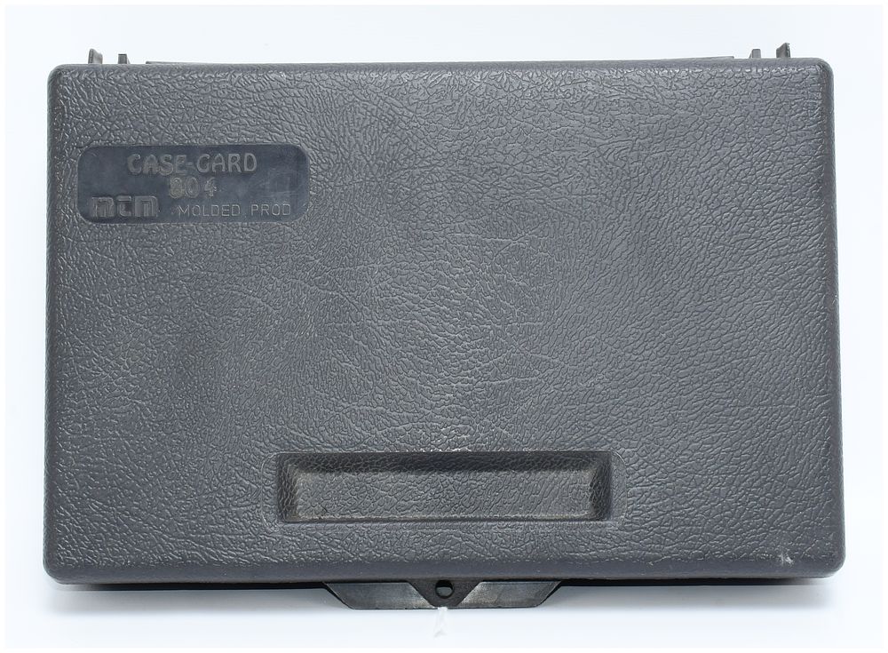 Lot 1559: MTM Case-Gard 804 Hard-Shell Utility Case for Firearms Accessories