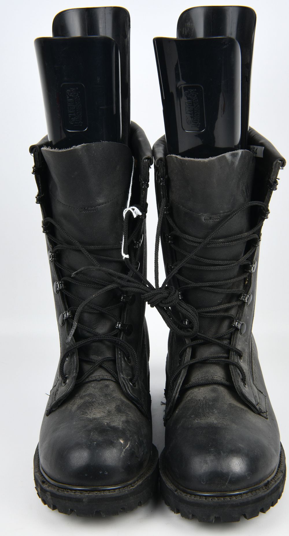 Lot 1103: A Pair of Bates Black Leather Military Combat Boots with Vibram Soles, Men's Size 8B