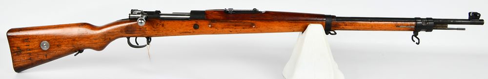 Lot 1284: A Persian Mauser Model 98/29 8mm Czech Contract Bolt-Action Military Rifle