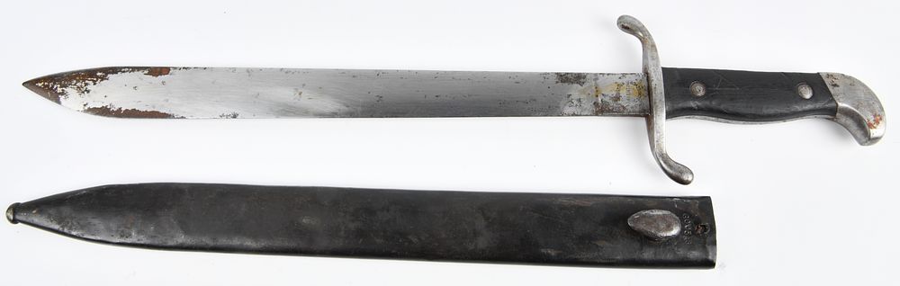 Lot 134: Argentine Model 1909 Artillery Bolo Short Sword by J.C. Suarez with Matching Scabbard