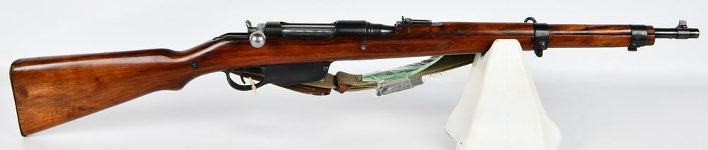 Lot 1404: Austrian Steyr M.95 Bolt-Action Military Rifle, 8x56R