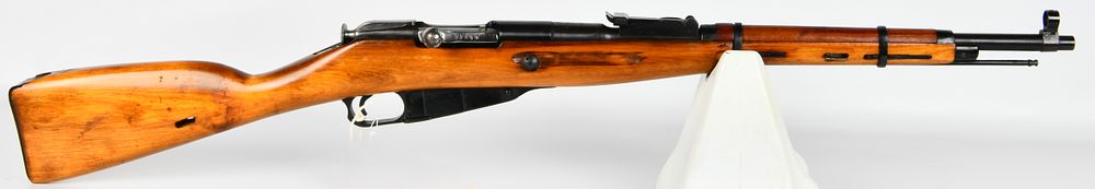 Lot 255: Russian Izhevsk Mosin Nagant M91/59 Bolt Action Carbine, Dated 1941/1959