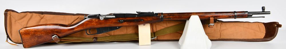 Lot 417: Russian Izhevsk Mosin Nagant M91/30 Bolt-Action Rifle, 1925, with Bucheimer Case