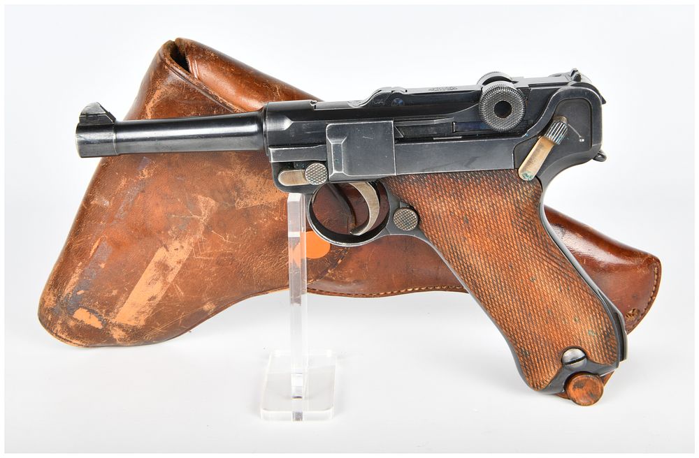 Lot 169: DWM Luger P08 9mm Semi-Automatic Pistol with Holster and Magazine
