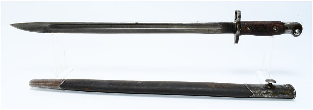Lot 298: Japanese Taisho 13 Year (1924) Military Bayonet with Scabbard