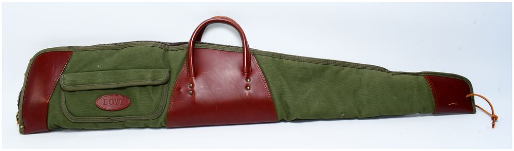 Lot 421: Boyt Harness Signature Series Canvas and Leather Shotgun Case