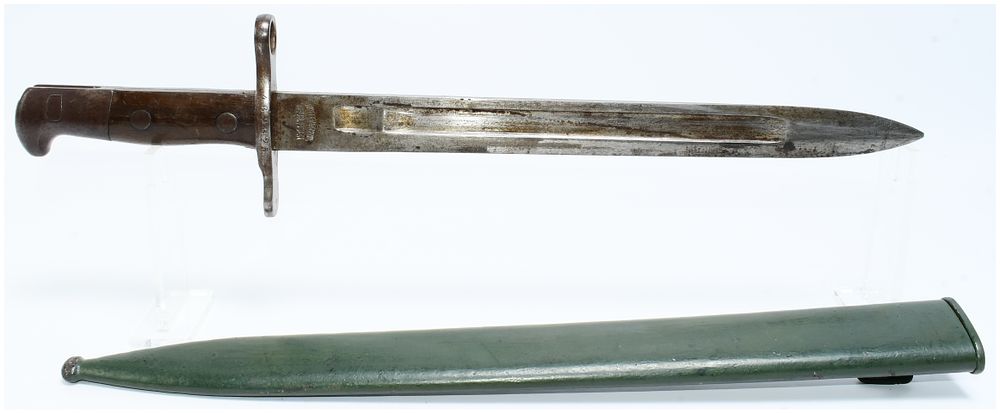 Lot 568: A Swiss M1899 Bayonet and Scabbard by Waffenfabrik Neuhausen