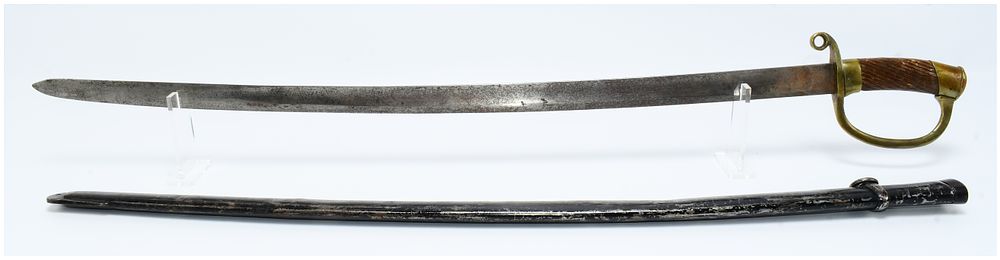 Lot 1177: Persian 1909 Dragoon Shaska Saber