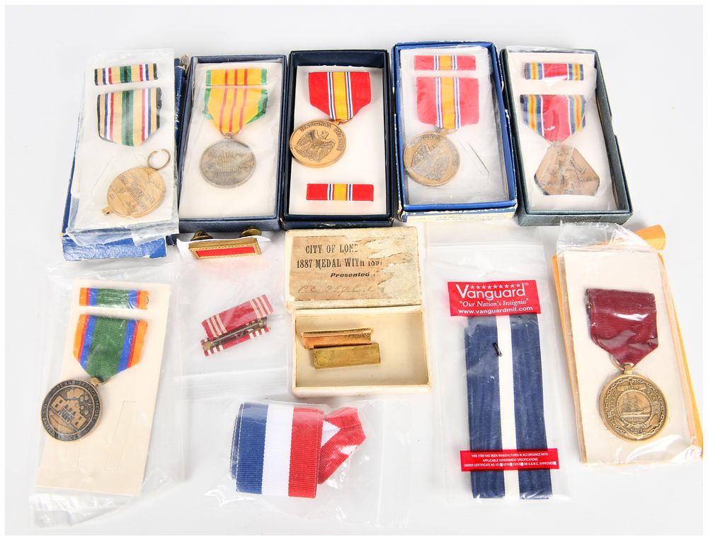 Lot 1264: A Collection of U.S. Military and Commemorative Medals, 19th and 20th Century, including WWII, Korean, and Vietnam Service Medals