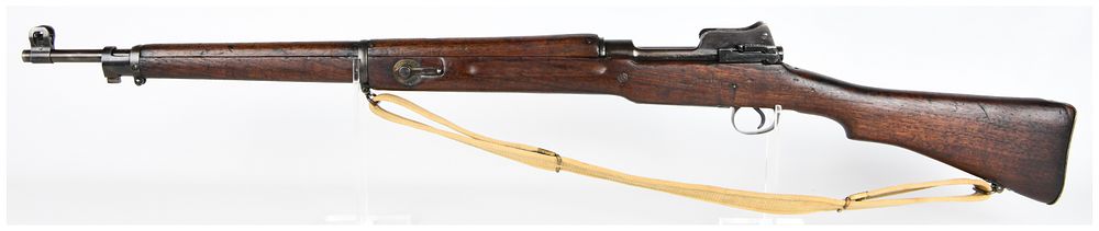 Lot 1366: A Winchester Pattern 1914 (P14) Bolt-Action Military Rifle
