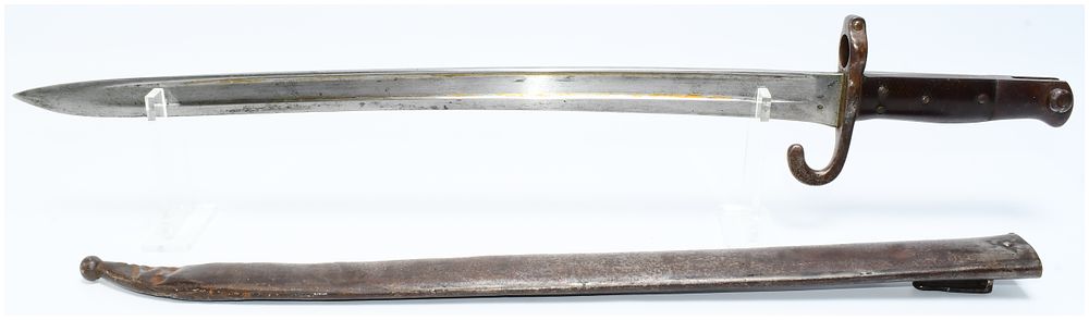 Lot 1522: A 19th Century European Military Yataghan Sword Bayonet with Scabbard