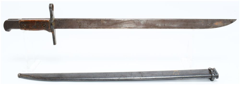Lot 1582: A Japanese Type 94 Military Bayonet and Scabbard