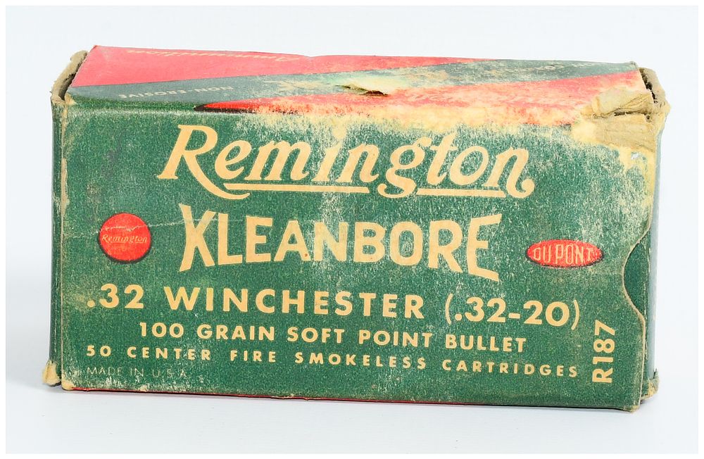 Lot 325: 50 Rounds Vintage Remington Kleanbore .32 Winchester (.32-20) Center Fire Smokeless Cartridges