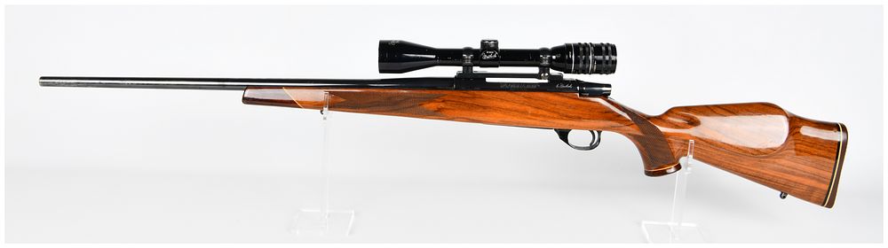 Lot 341: Weatherby Vanguard VGX Deluxe Bolt-Action Sporter Rifle, 7MM REM. MAG.