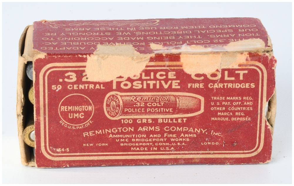 Lot 494: Vintage Remington UMC .32 Colt Police Positive Ammunition Box with 46 Live Rounds