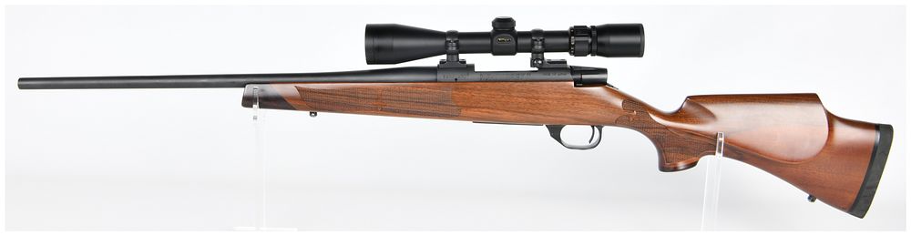 Lot 1068: Weatherby Vanguard 7mm-08 Remington Bolt-Action Hunting Rifle with 20" Barrel and Nikon Scope