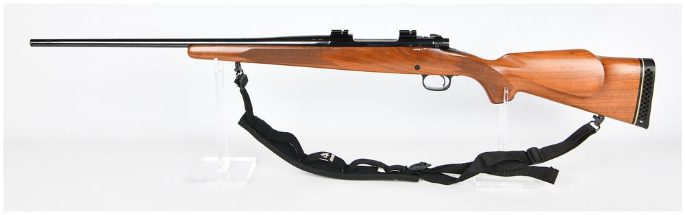 Lot 1170: Winchester Model 70 Bolt-Action Sporting Rifle, .280 Remington, with 22" Barrel
