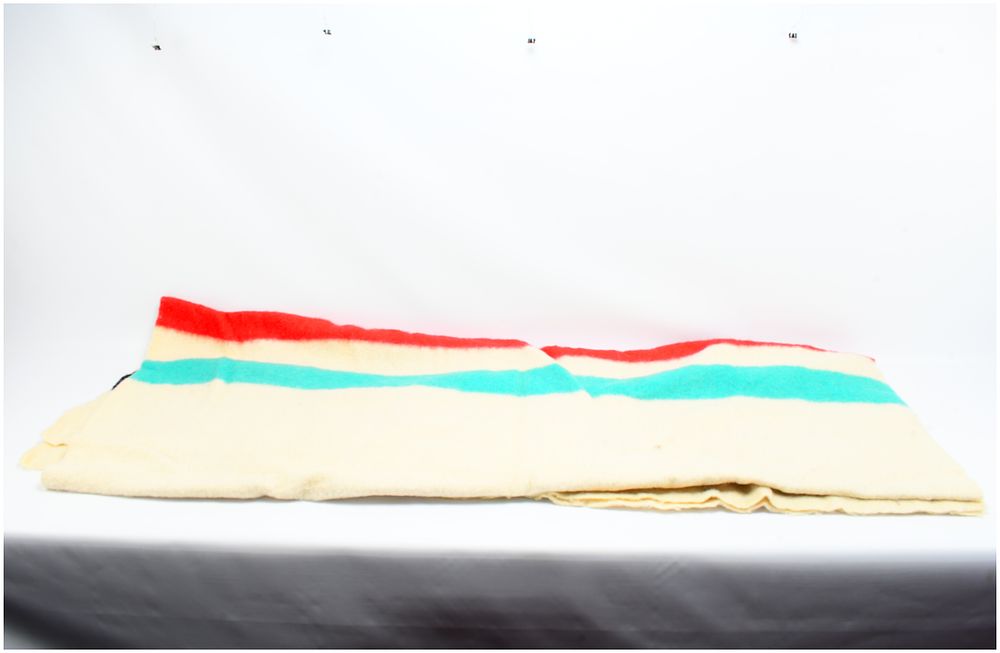 Lot 1277: A Vintage Hudson's Bay Point Blanket