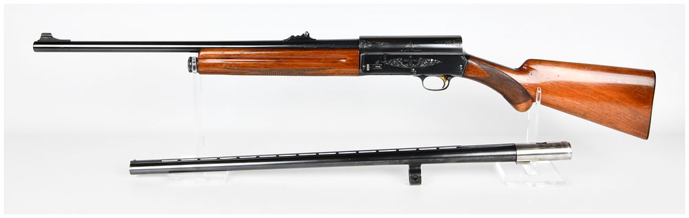 Lot 1400: Browning Auto-5 'Light Twelve' Semi-Automatic 12 Gauge Shotgun with 23 1/2" Barrel and Extra 27 1/2" Barrel