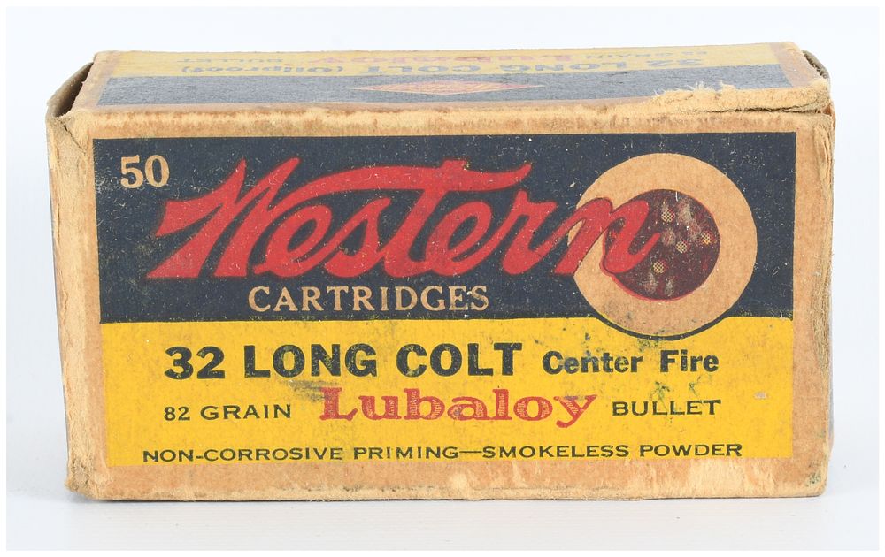 Lot 1433: 25 Rounds of Vintage Western 32 Long Colt Center Fire Ammunition in Original Box